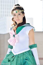 Вы же знаете , что я трусики принципиально не одеваю