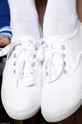 Мой пиздой можно любоваться. А вот трогать не рекомендуется