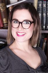 Понюхаешь мои заросли?