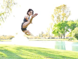 Думаю что она тебе не даст