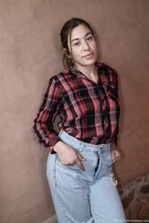 Извините, но я пизденку забыла побрить!